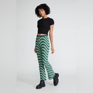 LA Hearts Green Printed Sweater Flare Pants Small
